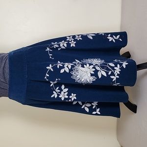 Talbots Boho A-Line Bluegreen Corduroy Skirt with Floral Motif, Size 6